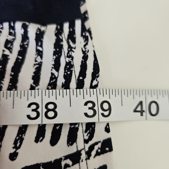 Lauren Ralph Lauren Chevron-Print Sheath Dress Sz 10 - Picture 6 of 10